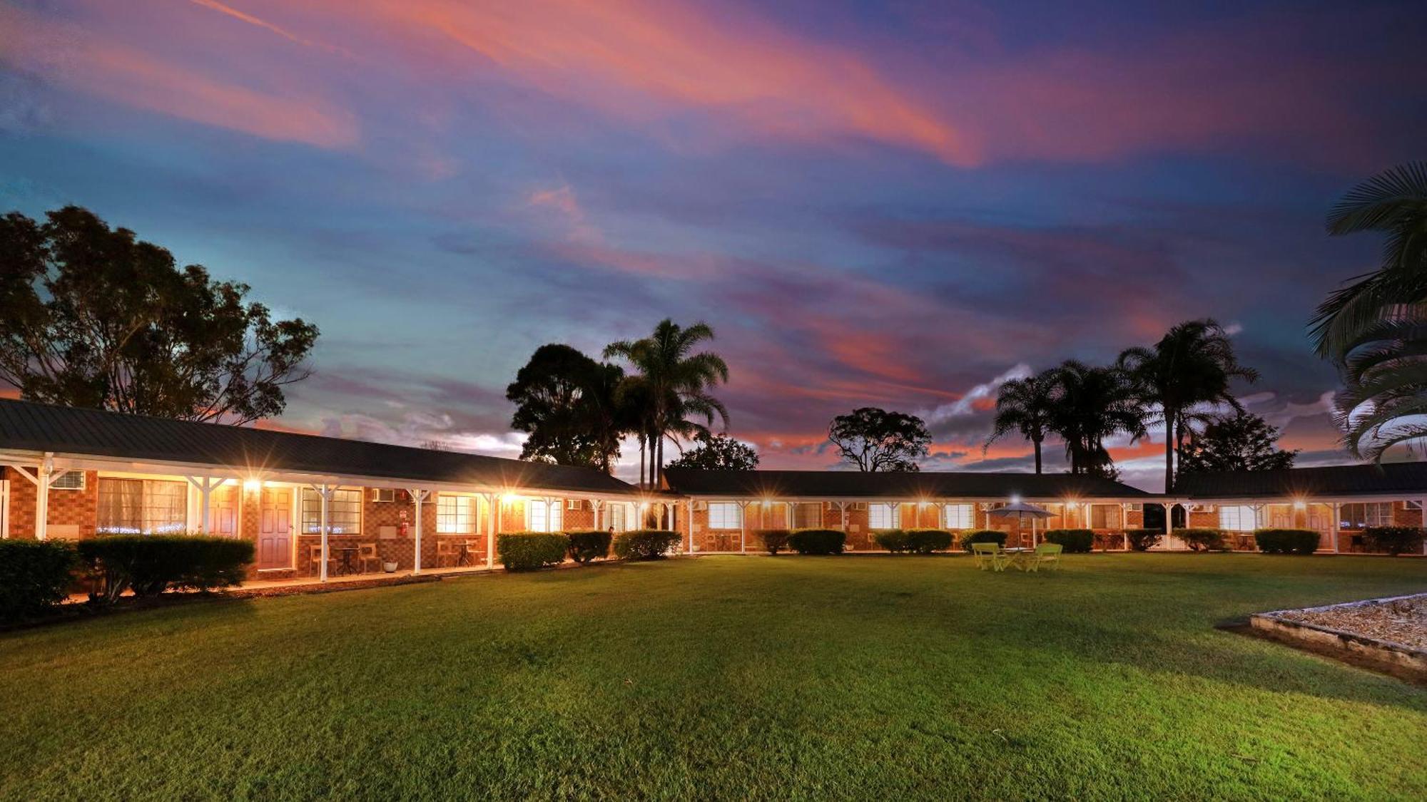 Koorawatha Homestead Motel Bororen Εξωτερικό φωτογραφία